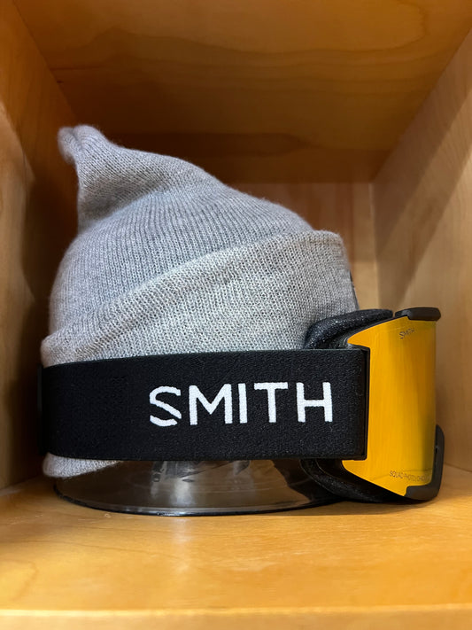 Smith Squad - Black + ChromaPop™ Pro Photochromic Red Mirror