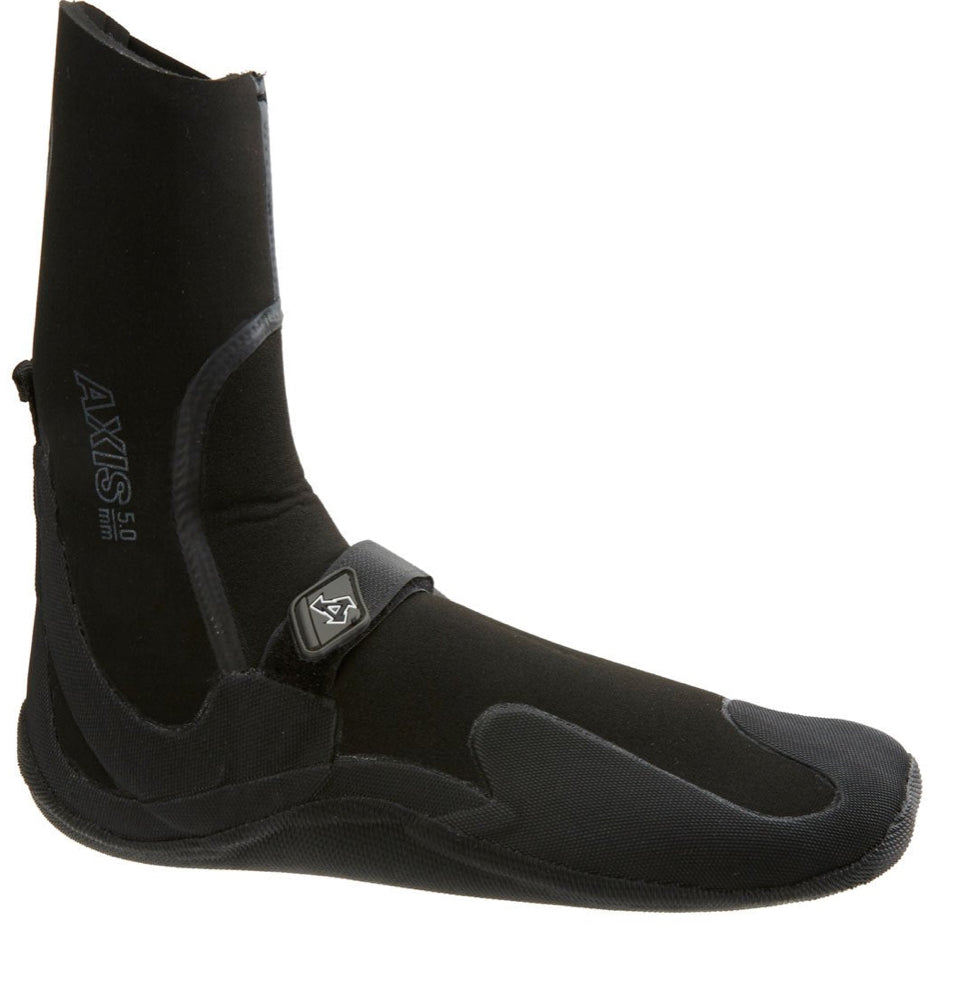 Xcel Axis Round Toe Booties