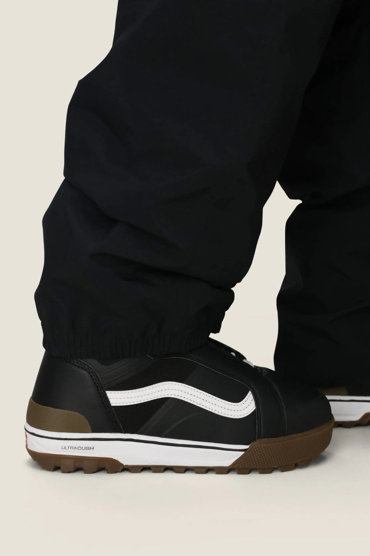 686 Dojo® GORE-TEX Shell Pant 2027