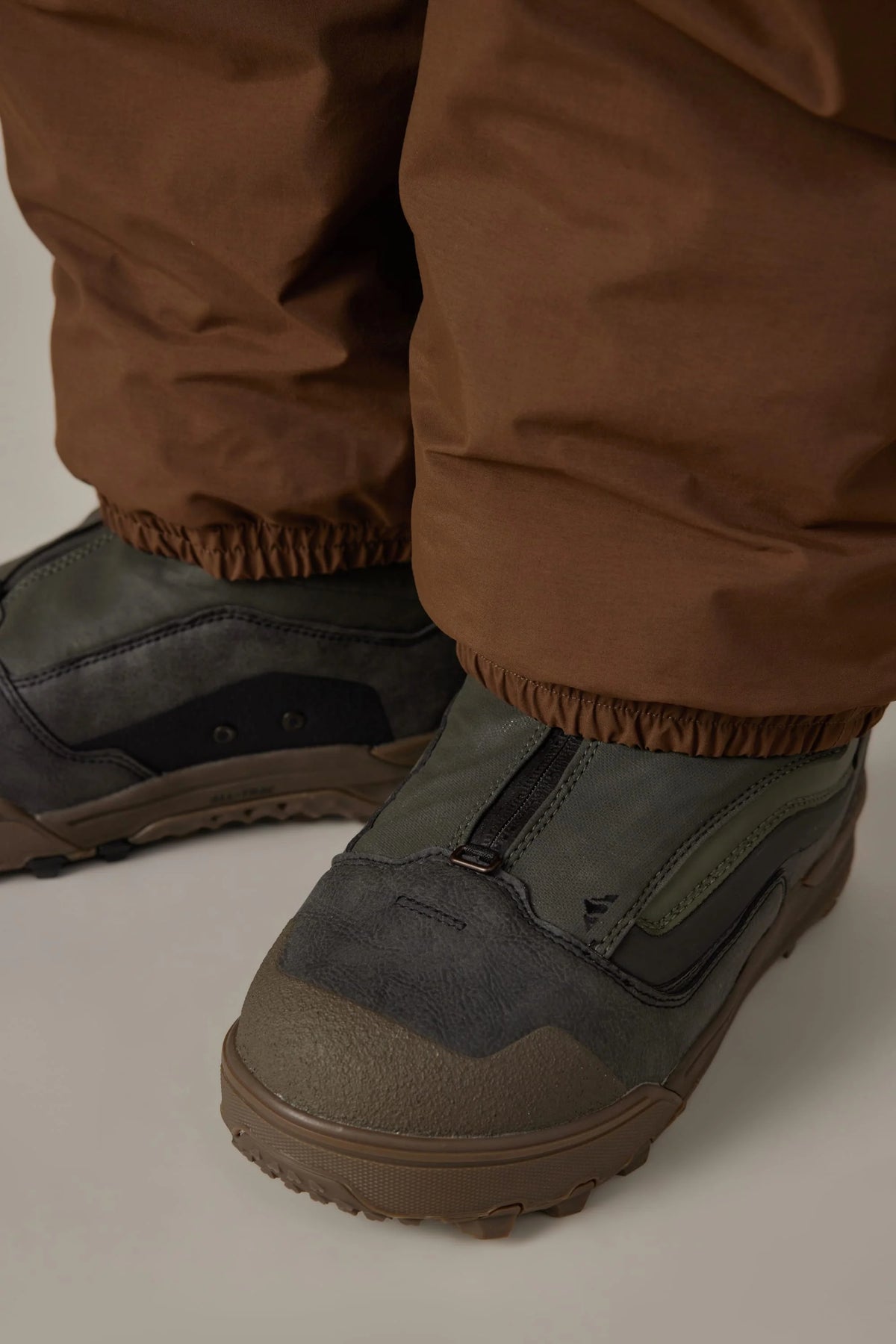 686 Dojo® GORE-TEX Shell Pant 2027