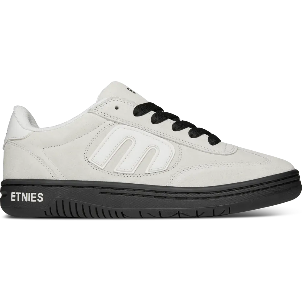 Etnies Locut