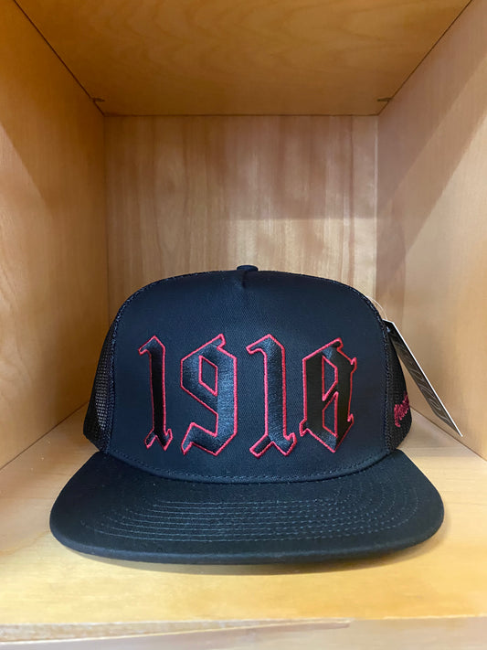 1910 Stay Clean Trucker