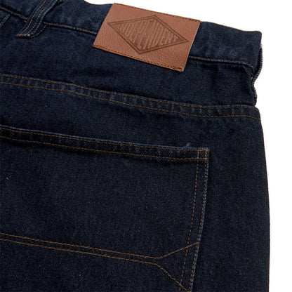 Independent Free on the Streets Shorts