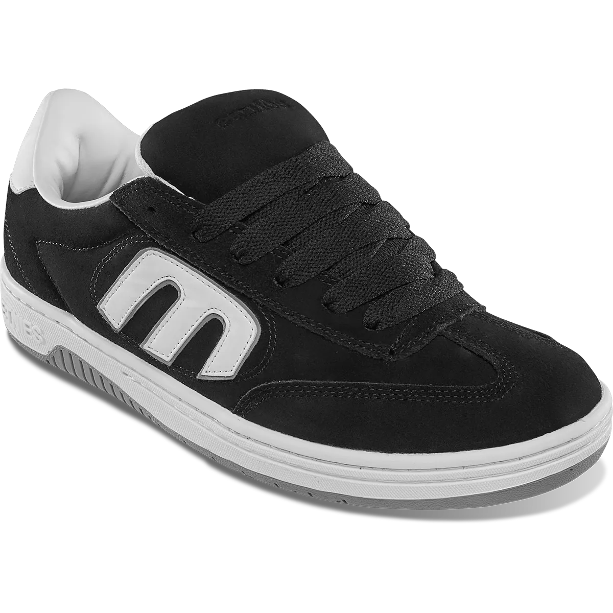 Etnies Locut
